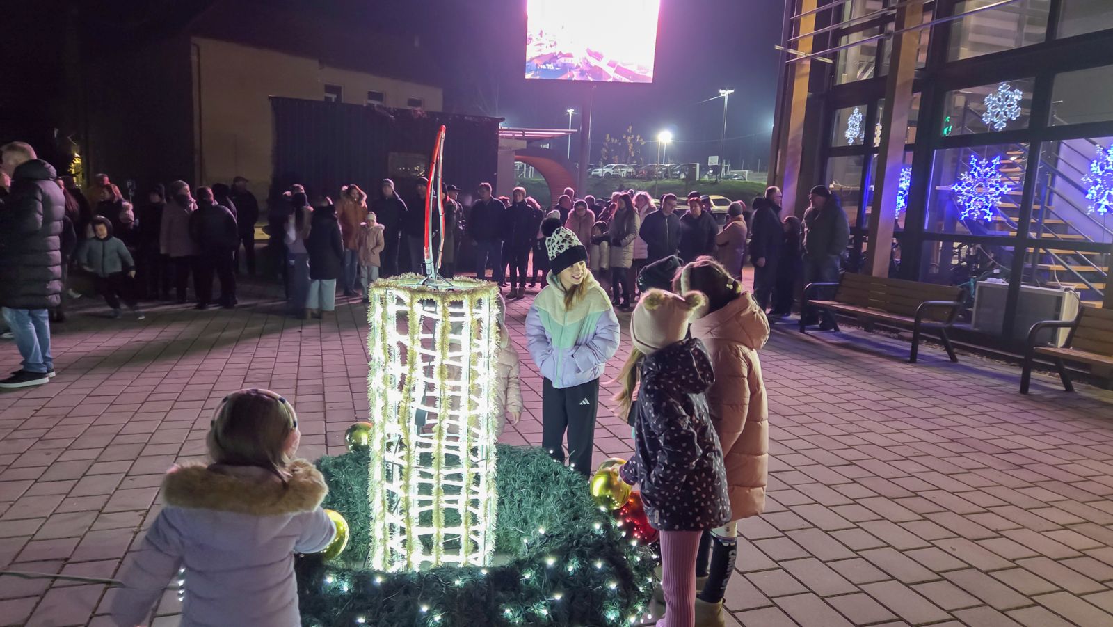 Paljenje 1. adventske svijeće u Štrigovi 2025 7