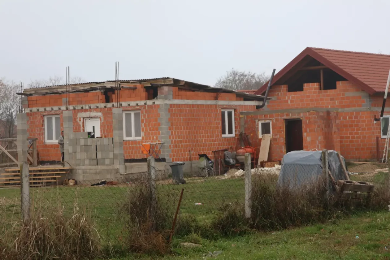 Parag, Božinović (106)