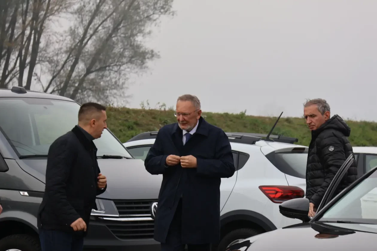 Parag, Božinović (30)