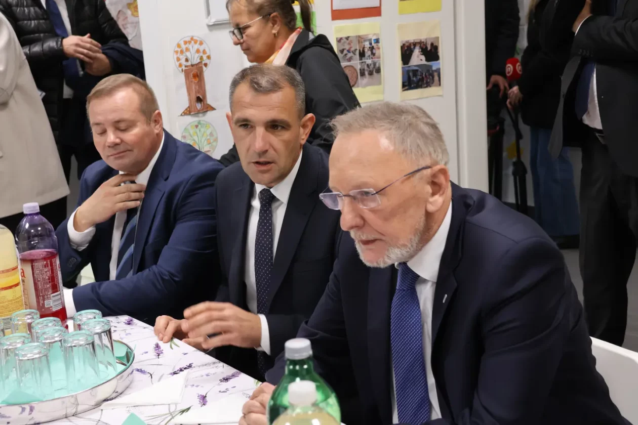 Parag, Božinović (50)