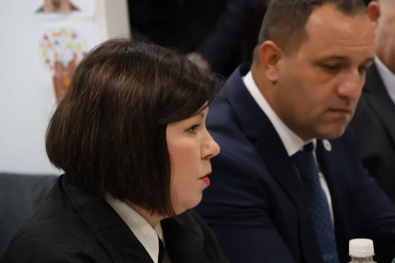 Parag, Božinović (55)