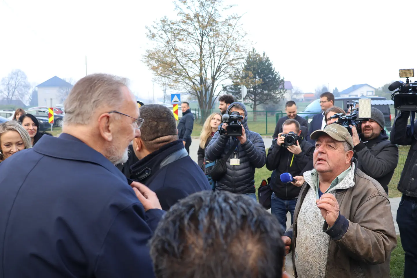 Parag, Božinović (74)