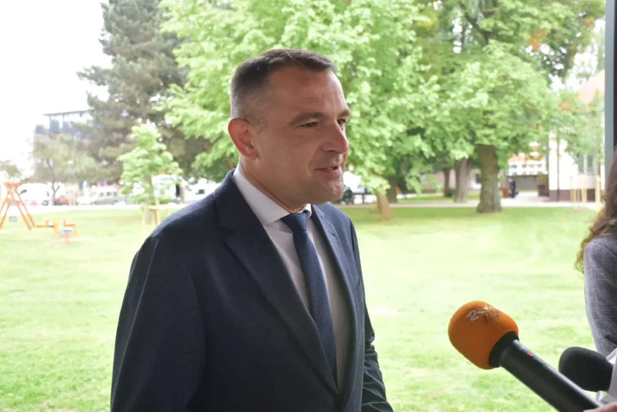 Park, Čakovec, Dom za starije (6) Park, Čakovec, Dom za starije (6)