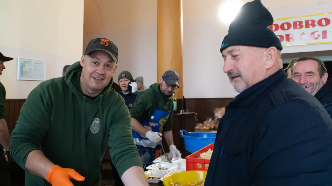 Pečenje ribica Visit Goričan (8)