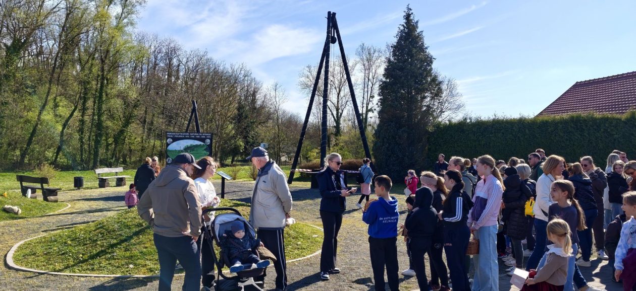 Peklenica potraga za jajima (1)