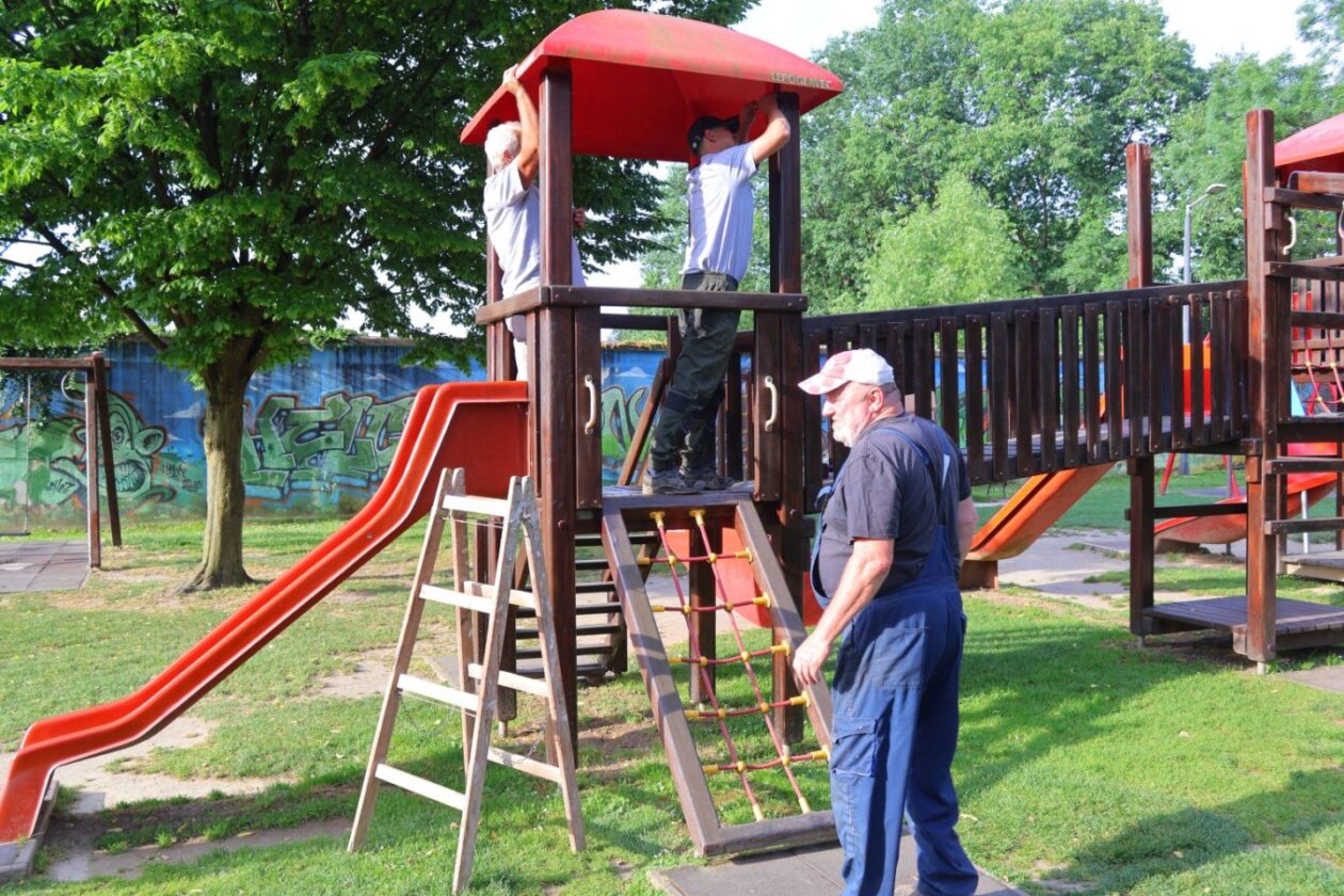 Perivoj Zrinskih igralitšte (1)