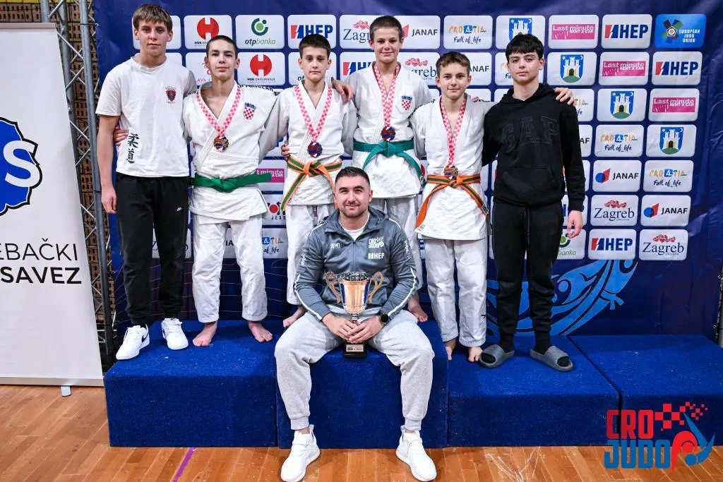 Petar Balunović i Jona Žvorc prvaci Hrvatske – Zrinski viceprvak u ekipnom poretku do 16 godina (1)