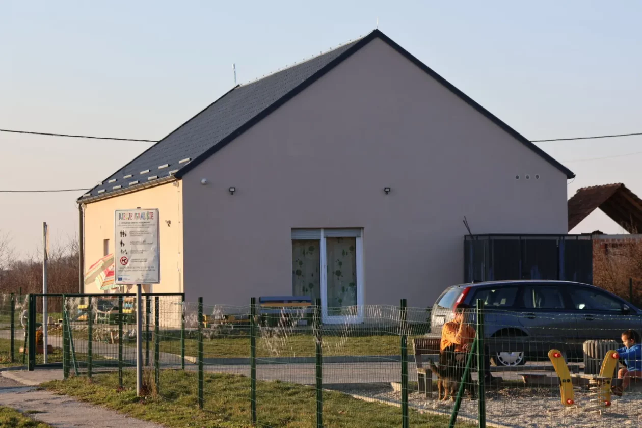 Piškorovec romsko naselje (16)