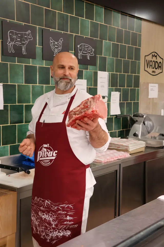 Pivac Vajda mesnica Ivica Šipek (7)