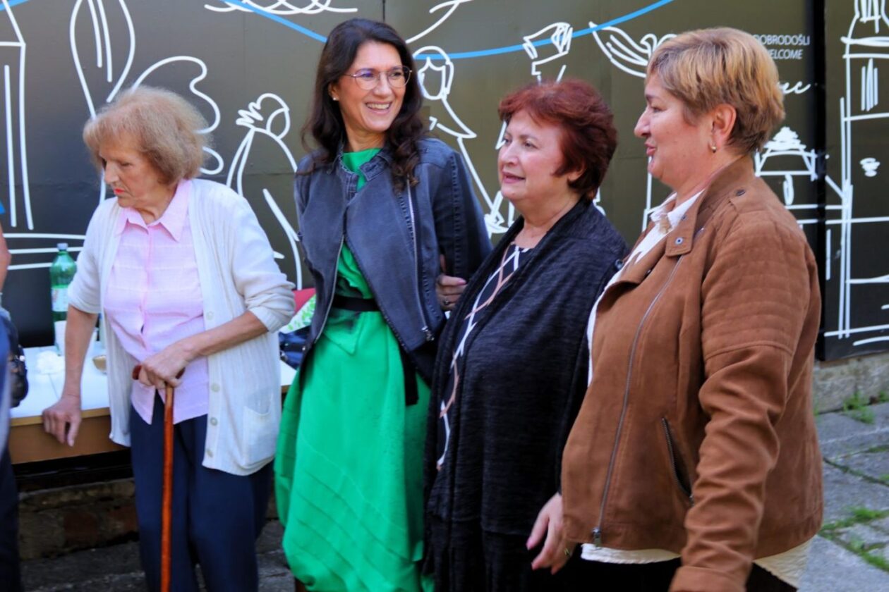 Pjesma i druženje Čakovečki umirovljenici ugostili slovenske kolege (6)