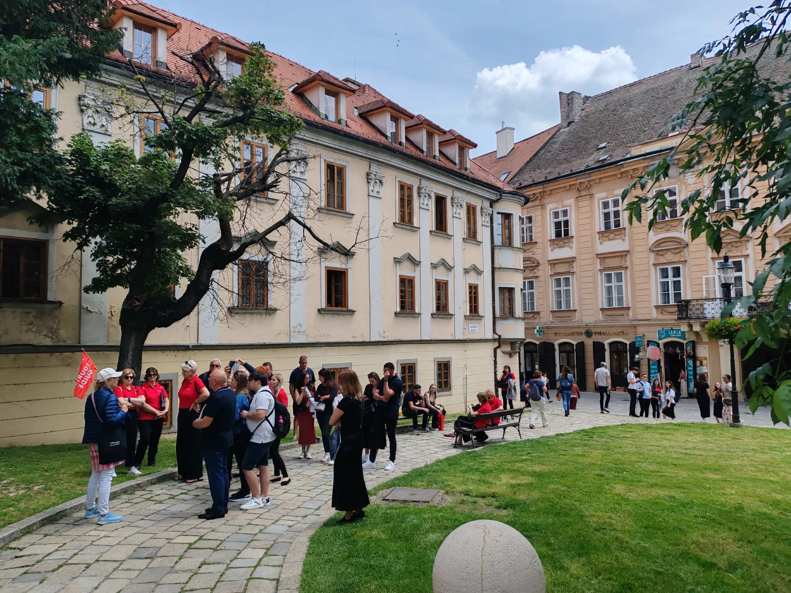 Pjevački zbor ‘Josip Vrhovski’ iz Bratislave s ponosom donosi srebrnu plaketu (22) Pjevački zbor ‘Josip Vrhovski’ iz Bratislave s ponosom donosi srebrnu plaketu (22)