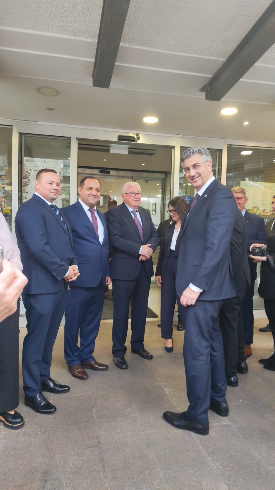 Plenković Župan Posavec (4)