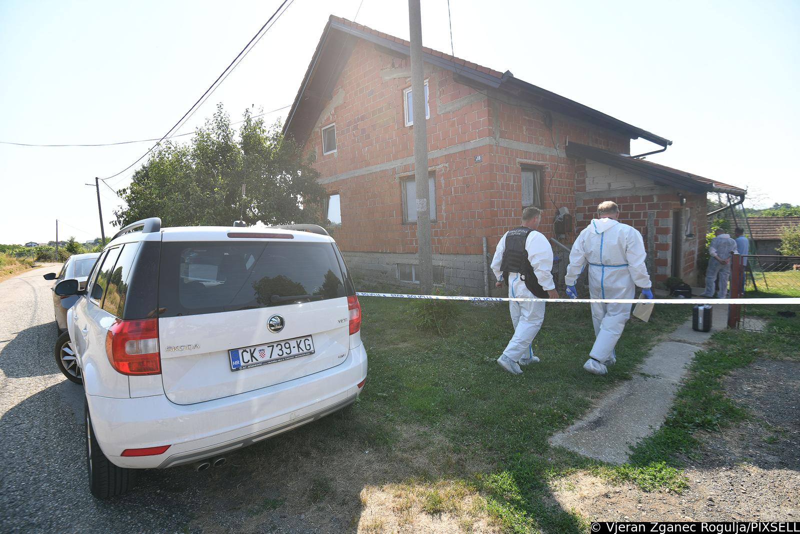 pleškovec Policijski očevid na mjestu ubojstva u Pleškovcu
