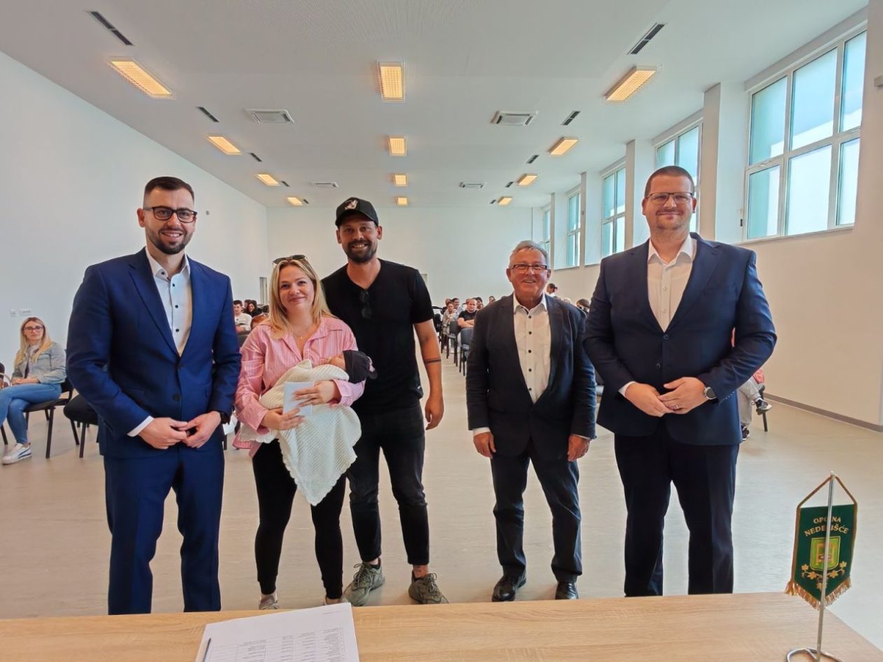 Podjela bonova za novorođenčad macinec 2026 (2)