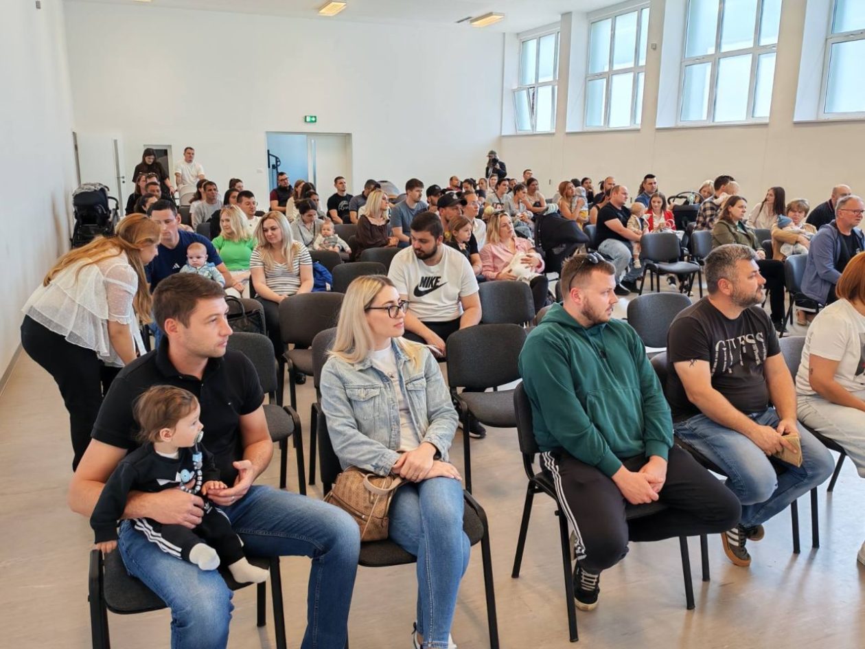 Podjela bonova za novorođenčad macinec 2026 (9)