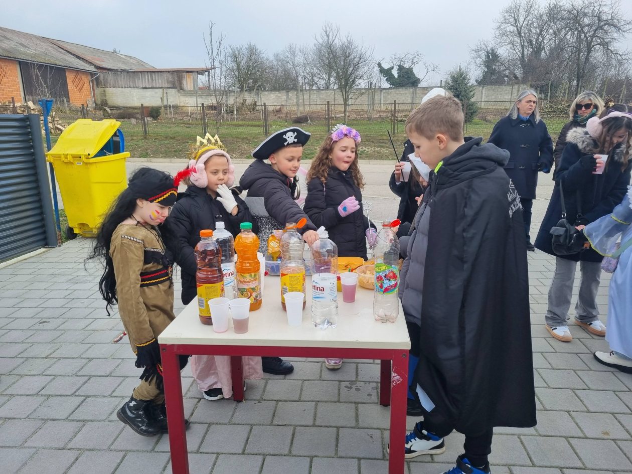 Područna škola Florijana Andrašeca Dekanovec – Dekanovec Fašnik (19) Područna škola Florijana Andrašeca Dekanovec – Dekanovec Fašnik (19)