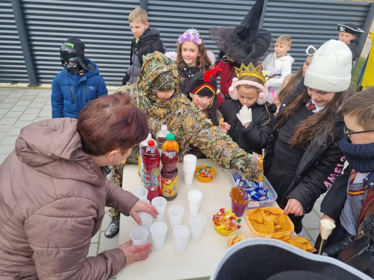 Područna škola Florijana Andrašeca Dekanovec – Dekanovec Fašnik (20) Područna škola Florijana Andrašeca Dekanovec – Dekanovec Fašnik (20)