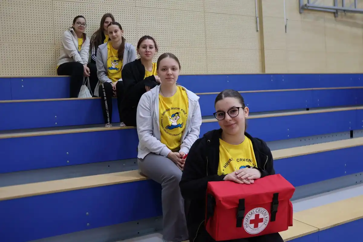 Podturen 25. Županijsko natjecanje mladih Hrvatskog Crvenog križa (4)