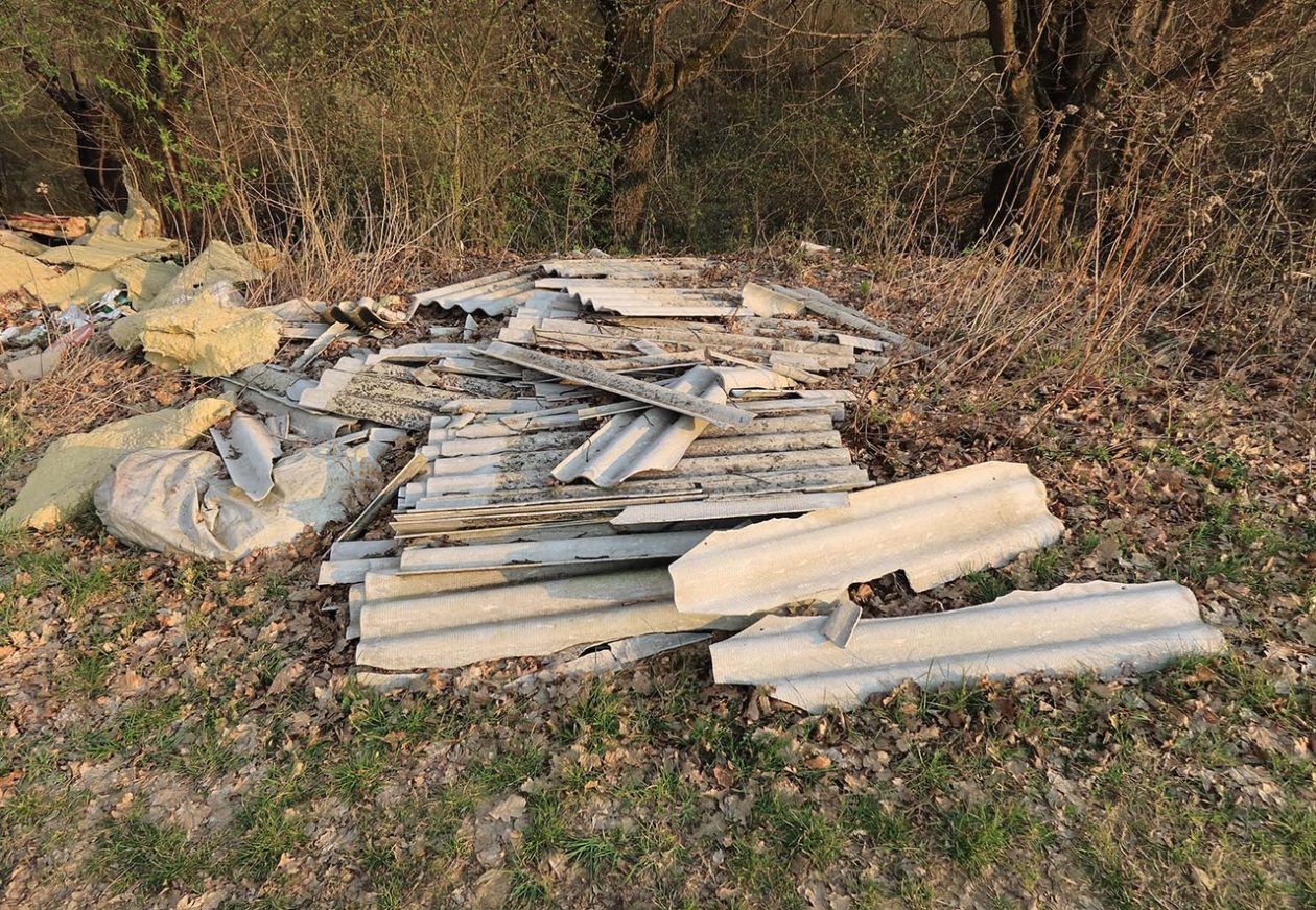 Podturen azbest otpad (14)