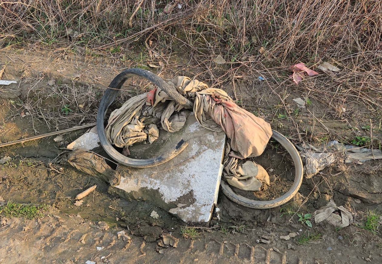 Podturen azbest otpad (4)