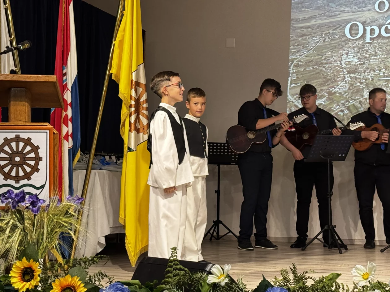 Podturen svečana sjednica dan općine podturen (12)