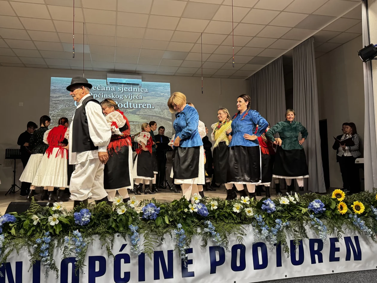 Podturen svečana sjednica dan općine podturen (35)