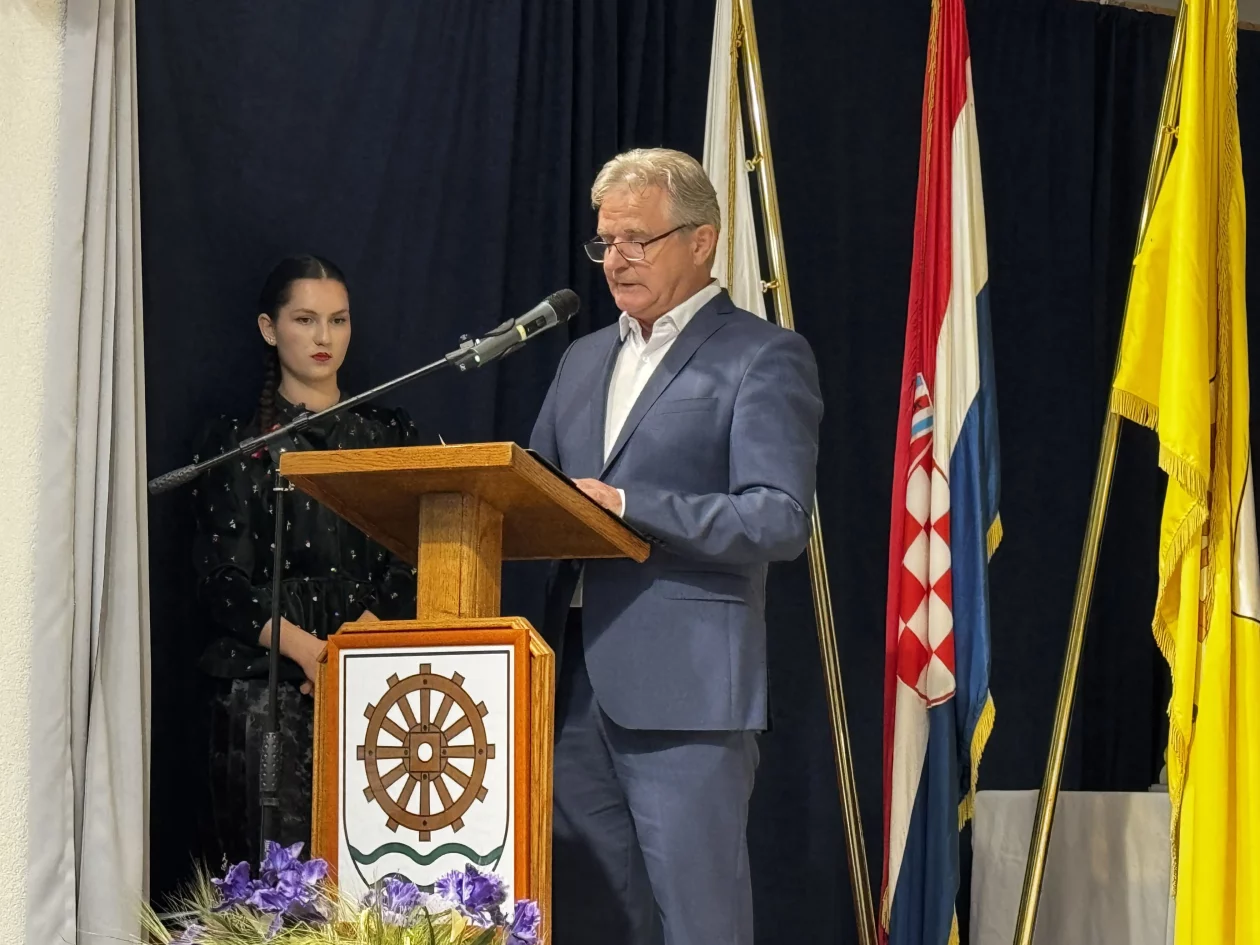 Podturen svečana sjednica dan općine podturen (57)