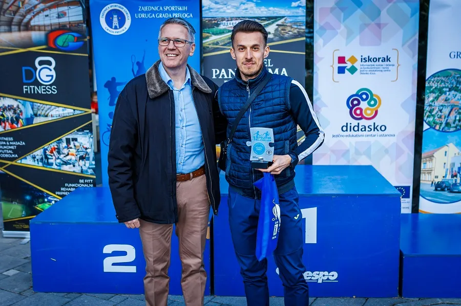 Polarna kros liga (6) Polarna kros liga (6)