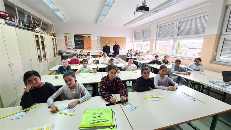 Policija educirala međimurske petaše o pravilima i opasnostima u prometu! (4)