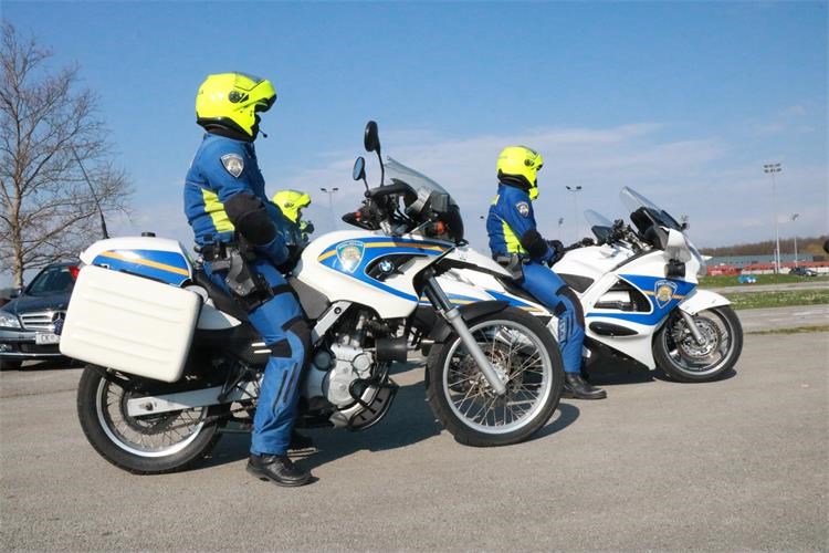 Policija ilustracija motor PU međimurska (9) Policija ilustracija motor PU međimurska (9)