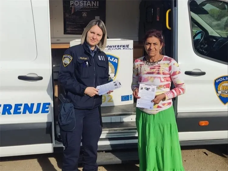 Policija, romi, droga (3)