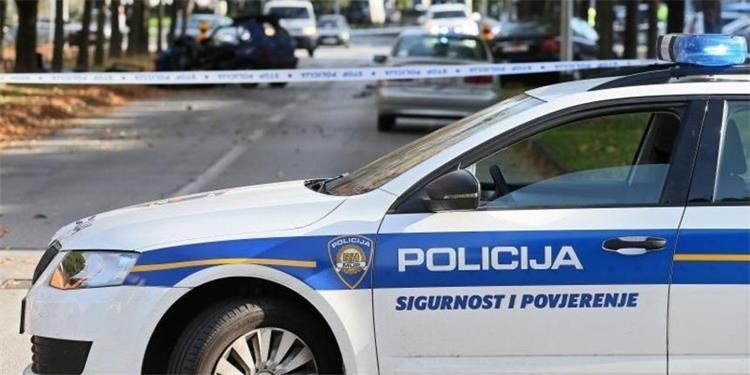 Policija3