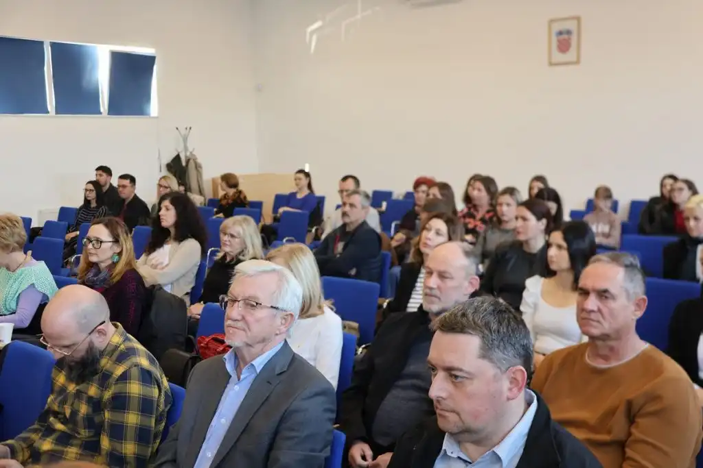 Poljoprivredna-konferencija-7-1024×683 Poljoprivredna-konferencija-7-1024×683