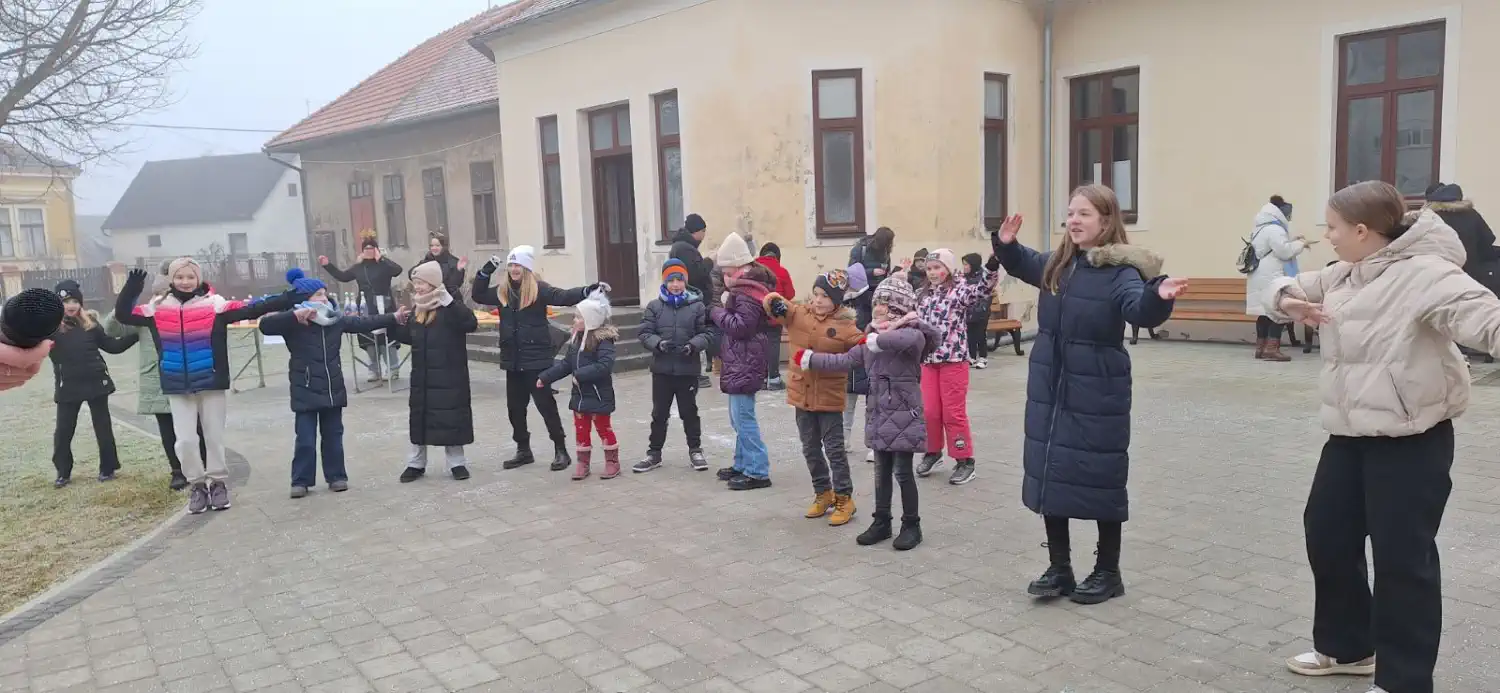 Popodnevni doček nove godine, Donja Dubrava 2024 (20) Popodnevni doček nove godine, Donja Dubrava 2024 (20)