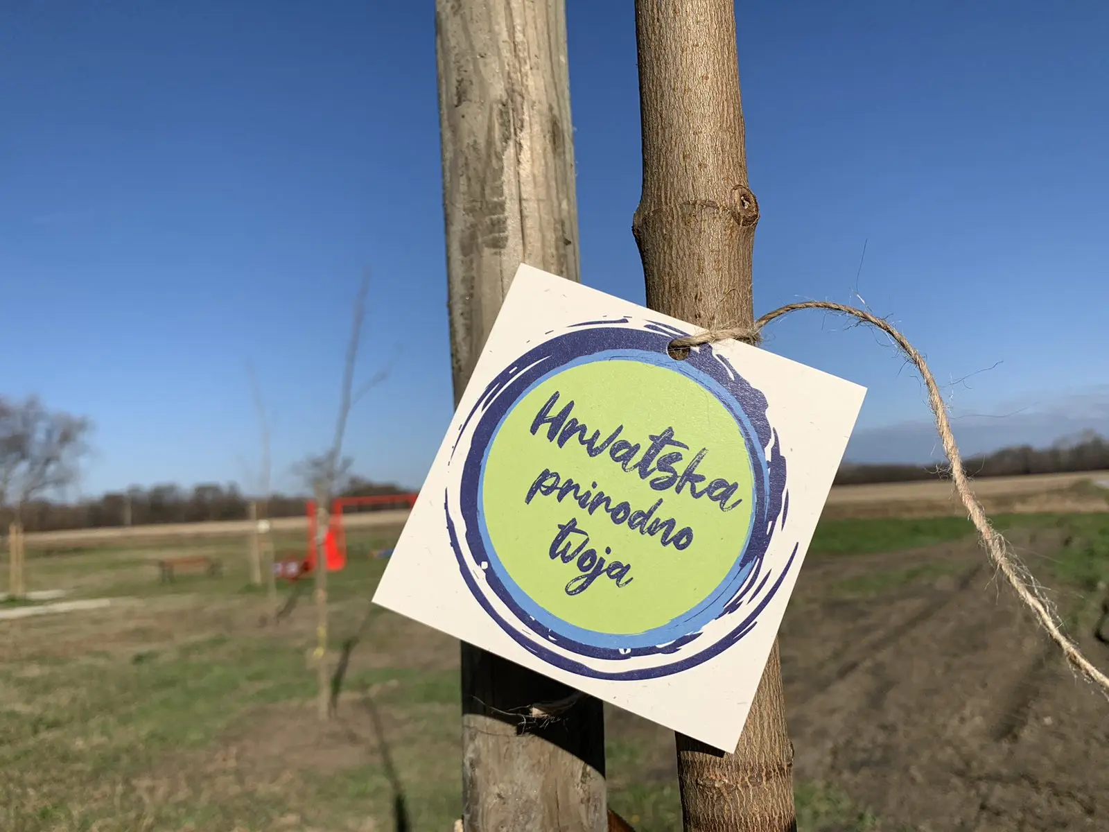 Posađeno 20 novih sadnica u sklopu projekta „Hrvatska prirodno tvoja“, PRELOG (20)