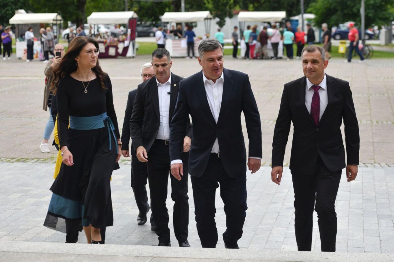 Čakovec: Predsjednik Milanović prisustvovao svečanoj sjednici povodom Dana Grada Čakovca