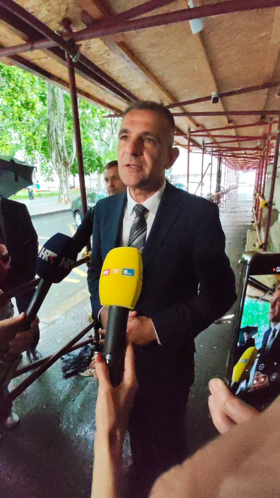 Posavec komentar