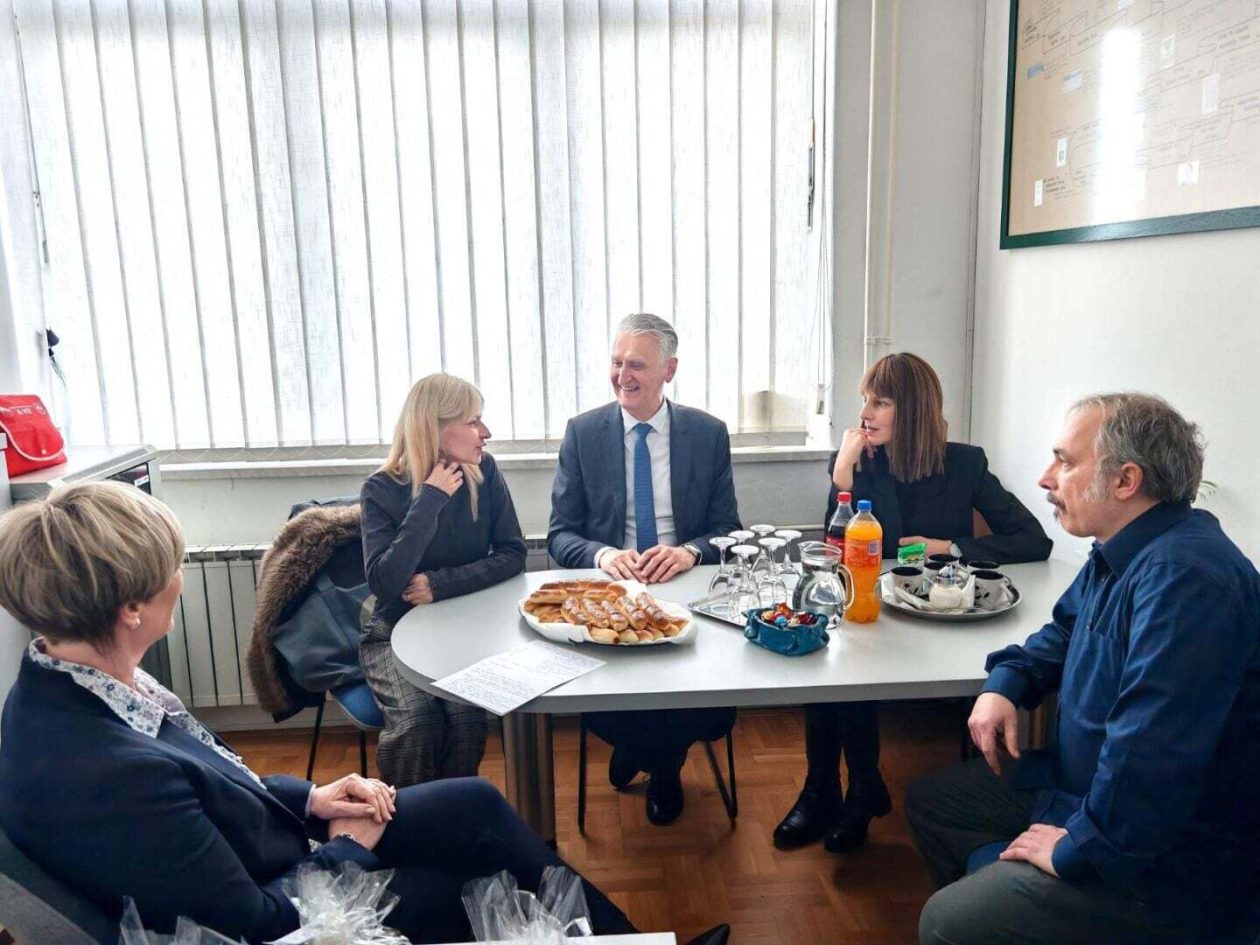 Posjet delegacije Ministarstva znanosti, obrazovanja i mladih OŠ Kuršanec (2)