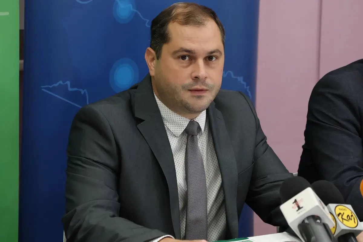 Alen Višnjić Alen Višnjić