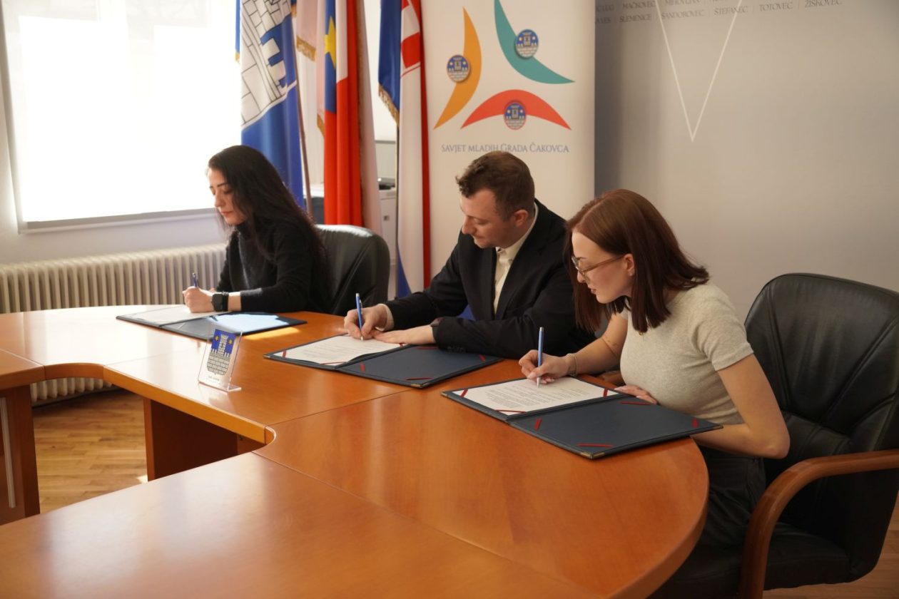 Potpisivanje sporazuma savjeta mladih grada Čakovca Opatija Koprivnica (30)