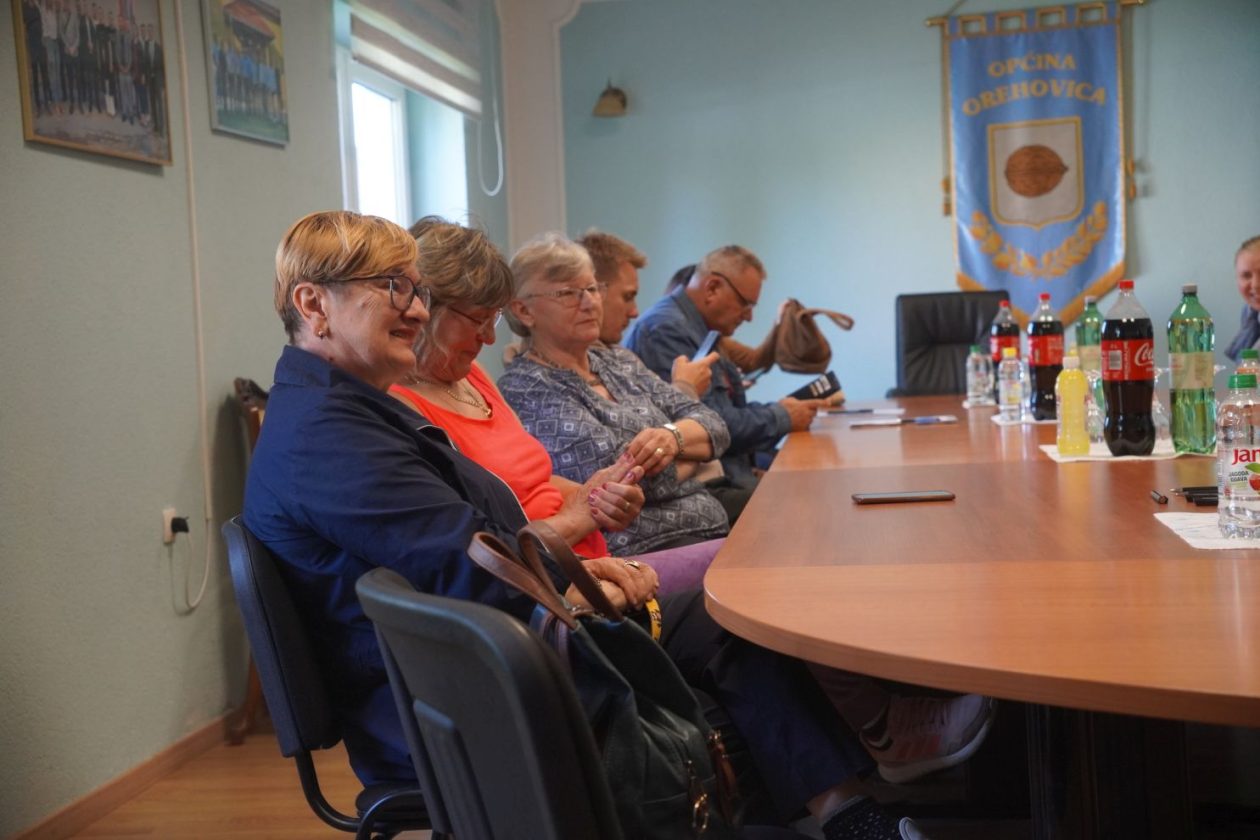Potpisivanje ugovora s udrugama Općina Orehovica (1)