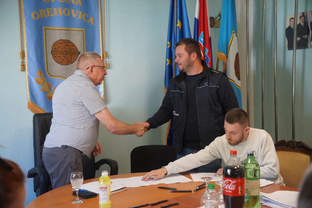 Potpisivanje ugovora s udrugama Općina Orehovica (28)