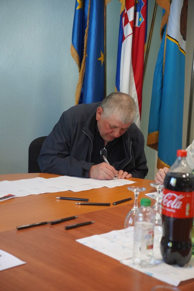 Potpisivanje ugovora s udrugama Općina Orehovica (30)