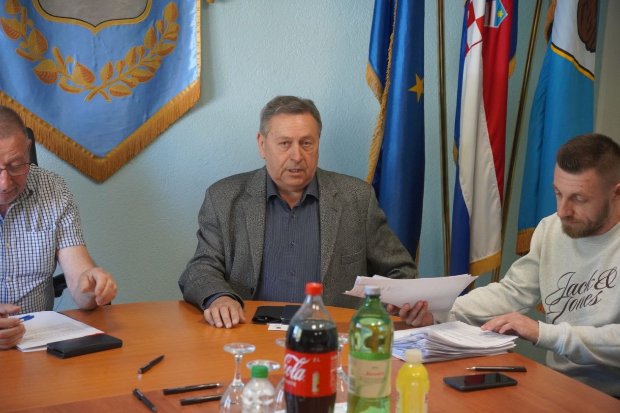 Potpisivanje ugovora s udrugama Općina Orehovica (5)