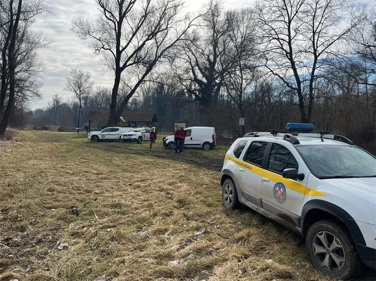 Potraga za (7) Potraga za (7)