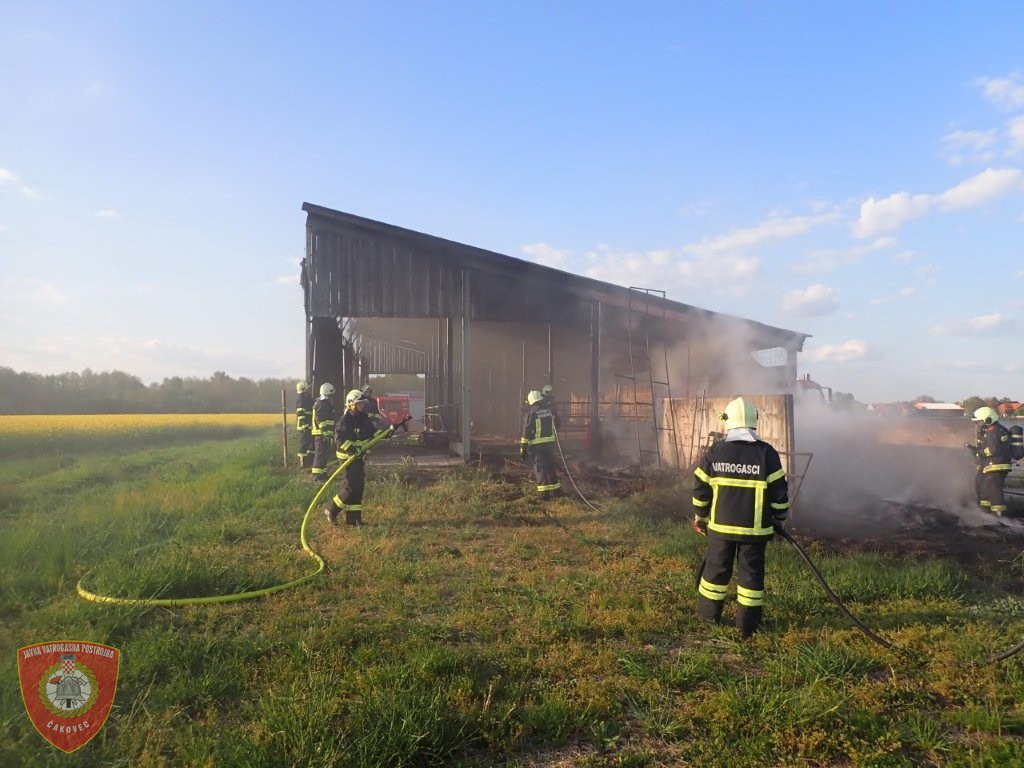 Požar Domašinec farma (1)