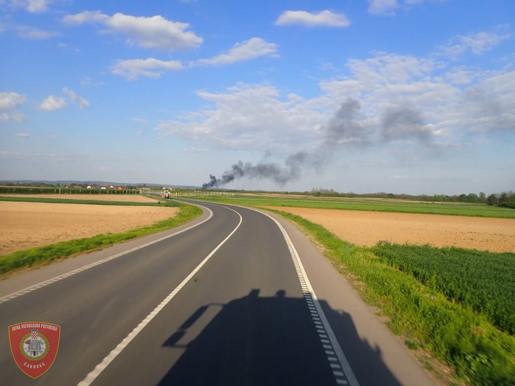 Požar Domašinec farma (3)