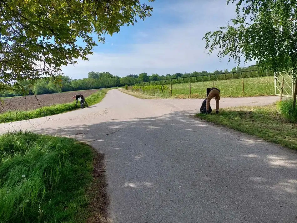 Pre Kom (21) Pre Kom (21)