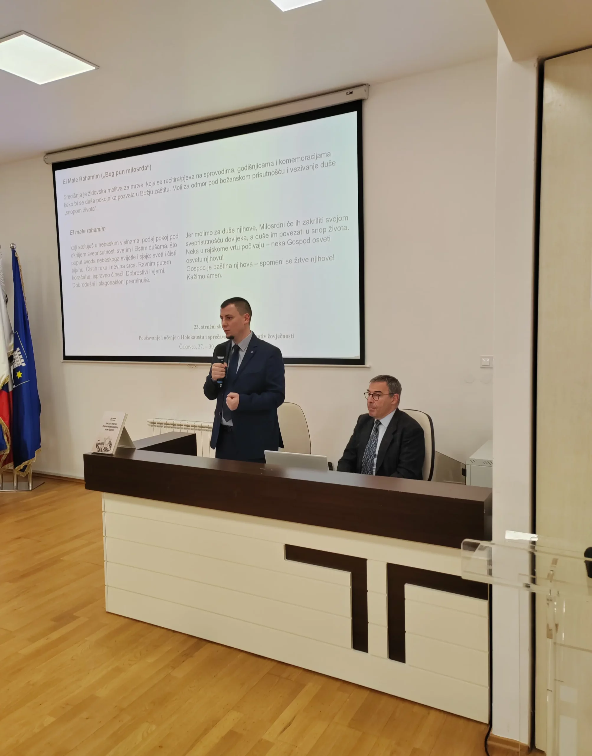 Predstavljači knjige Zoran Turk i Andrej Pal Predstavljači knjige Zoran Turk i Andrej Pal