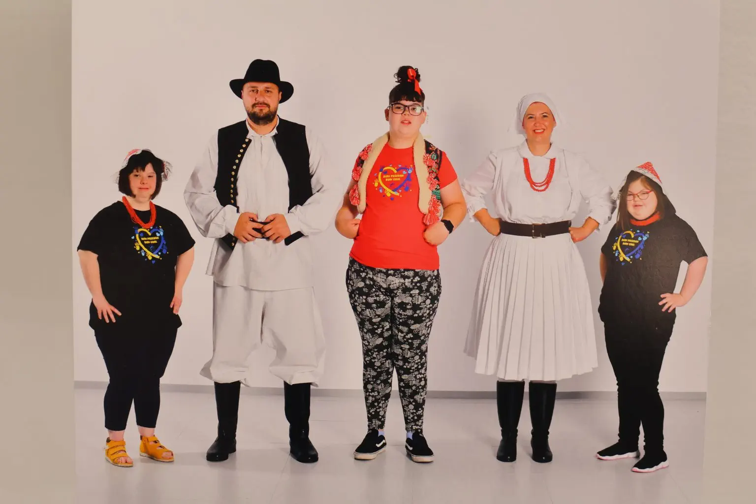 Predstavljen humanitarni kalendar ‘Čuvari malih zvijezda’ Udruge za sindrom Down MŽ (18) Predstavljen humanitarni kalendar ‘Čuvari malih zvijezda’ Udruge za sindrom Down MŽ (18)